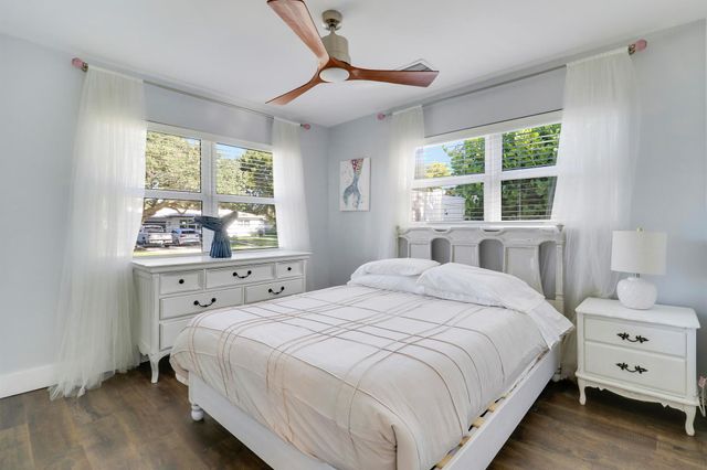 424 Ebbtide Drive, North Palm Beach, FL 33408