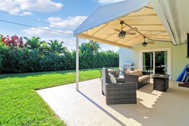 424 Ebbtide Drive, North Palm Beach, FL 33408