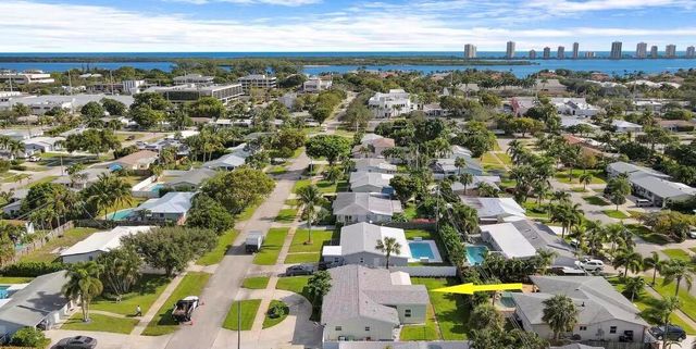 424 Ebbtide Drive, North Palm Beach, FL 33408