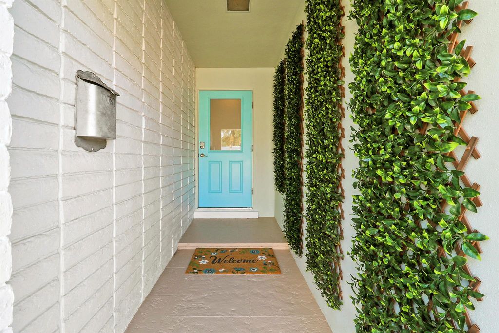 424 Ebbtide Drive, North Palm Beach, FL 33408