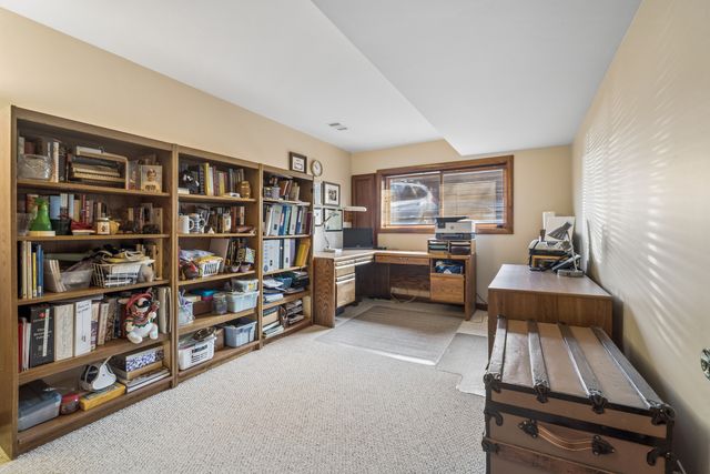 621 Echo Lane, Glenview, IL 60025