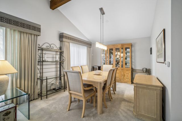 621 Echo Lane, Glenview, IL 60025