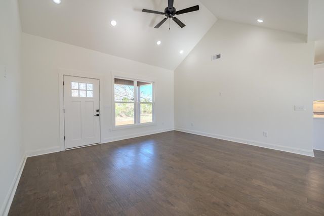 200 BELVEDERE CIR, Savannah, TN 38372