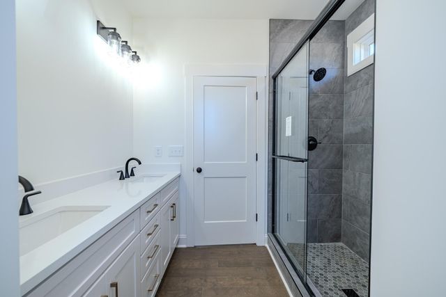 200 BELVEDERE CIR, Savannah, TN 38372