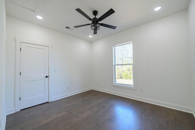 200 BELVEDERE CIR, Savannah, TN 38372