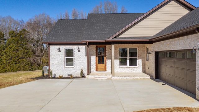 200 BELVEDERE CIR, Savannah, TN 38372