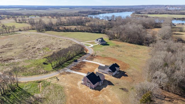 200 BELVEDERE CIR, Savannah, TN 38372