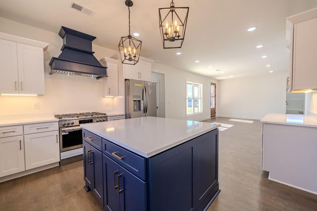 200 BELVEDERE CIR, Savannah, TN 38372