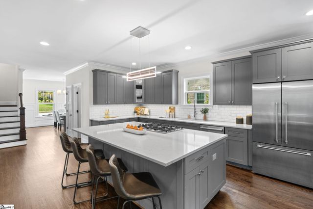 13 E Tallulah Drive, Greenville, SC 29605