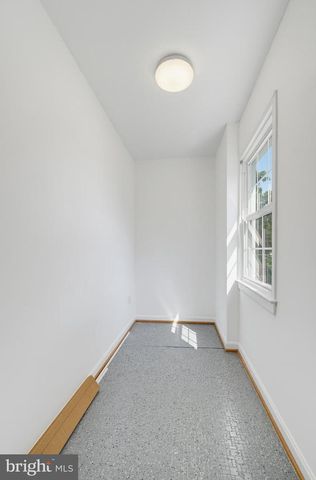 16818 BRIARDALE RD, Rockville, MD 20855