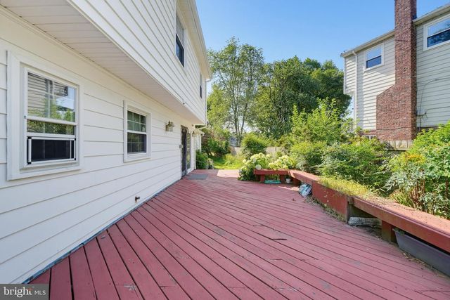 16818 BRIARDALE RD, Rockville, MD 20855