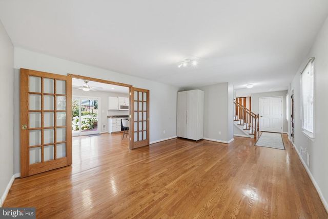 16818 BRIARDALE RD, Rockville, MD 20855