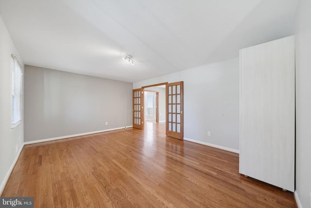 16818 BRIARDALE RD, Rockville, MD 20855