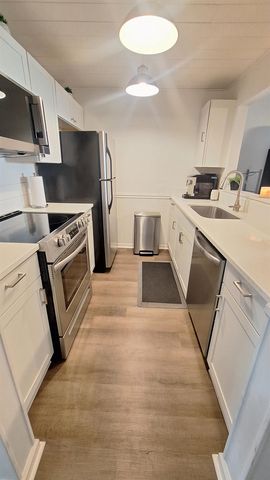 217 N Myrtle St Apt 1, Myrtle Beach, SC 29577