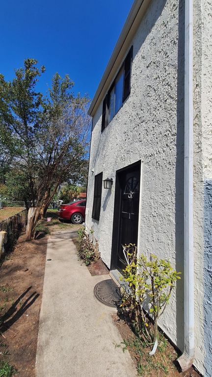 217 N Myrtle St Apt 1, Myrtle Beach, SC 29577