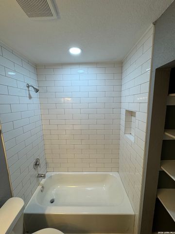 1833 Garys, San Antonio, TX 78247