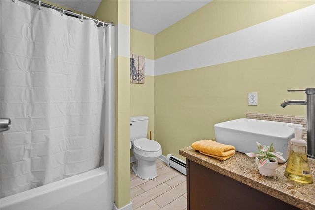7218 11 Mile Road NE, Rockford, MI 49341