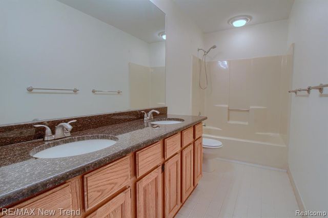 45331 Courtview Trail, Novi, MI 48375