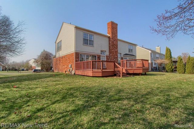 45331 Courtview Trail, Novi, MI 48375