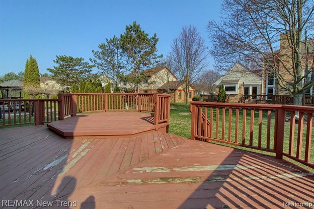 45331 Courtview Trail, Novi, MI 48375