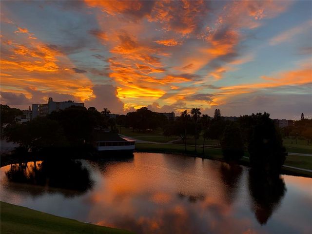 4570 PINEBROOK CIRCLE 406, Bradenton, FL 34209