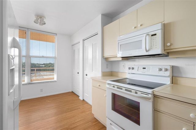 4570 PINEBROOK CIRCLE 406, Bradenton, FL 34209