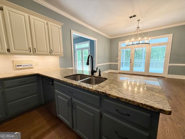117 Woodchase Drive, Lagrange, GA 30240