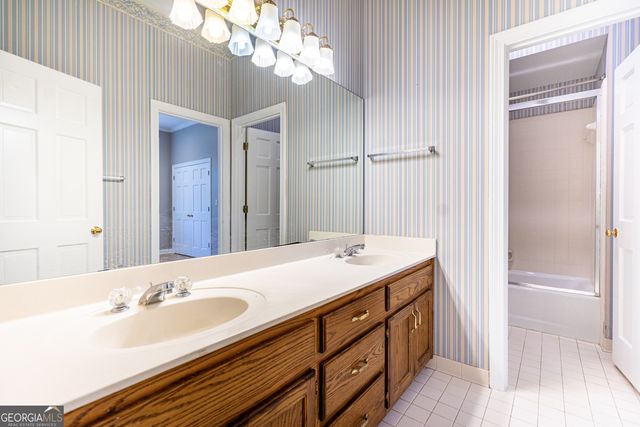 117 Woodchase Drive, Lagrange, GA 30240