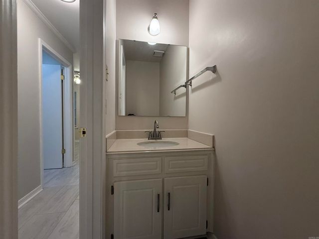 11 Suncrest Drive, Cabot, AR 72023