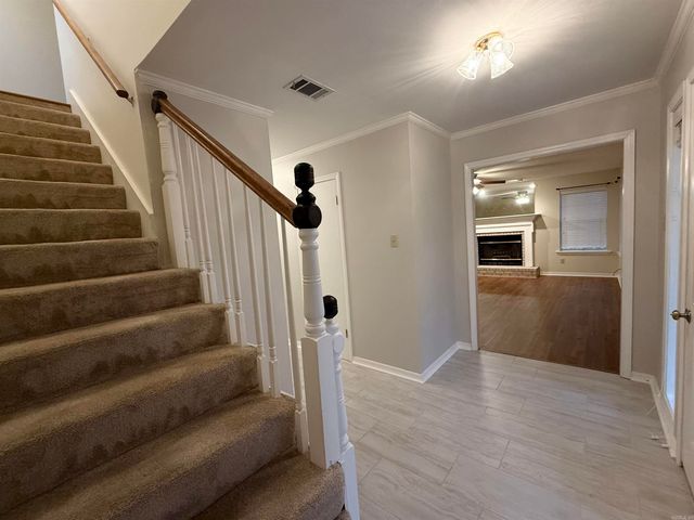 11 Suncrest Drive, Cabot, AR 72023