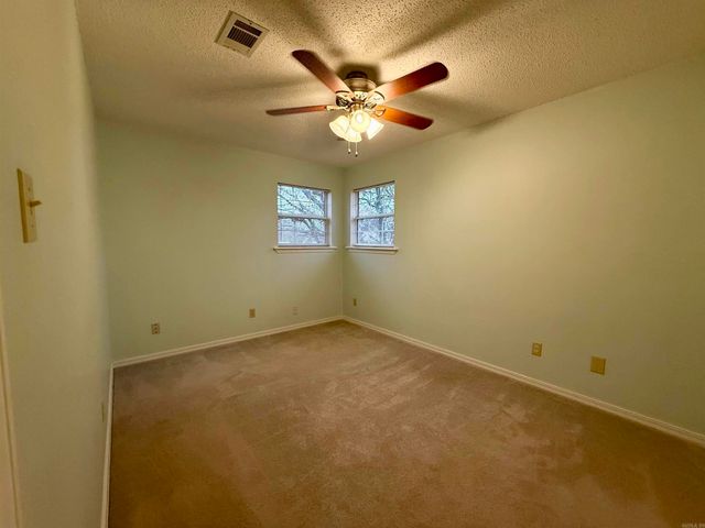 11 Suncrest Drive, Cabot, AR 72023