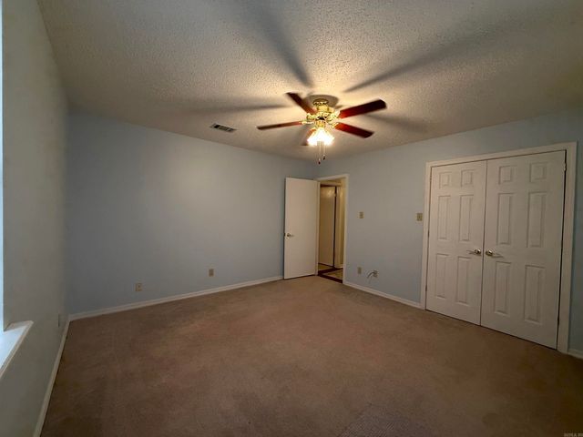 11 Suncrest Drive, Cabot, AR 72023