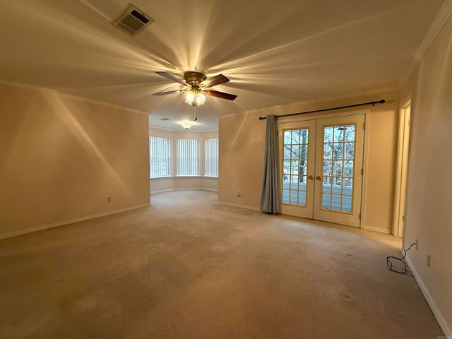 11 Suncrest Drive, Cabot, AR 72023