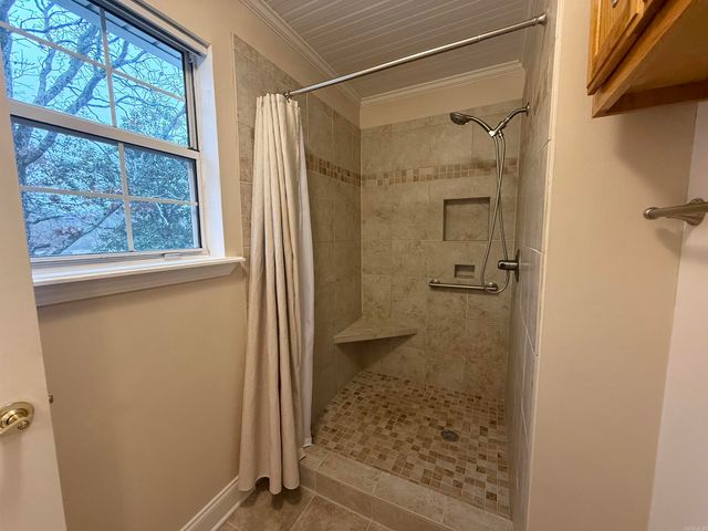 11 Suncrest Drive, Cabot, AR 72023