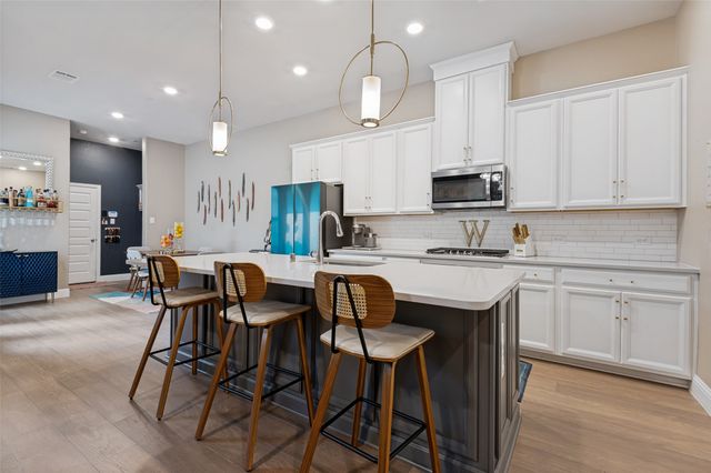6273 Parker Boulevard, North Richland Hills, TX 76180