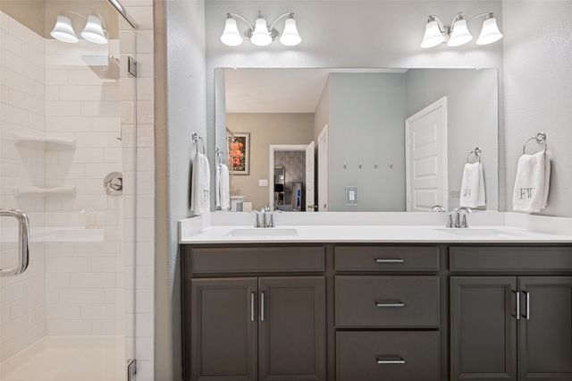 6273 Parker Boulevard, North Richland Hills, TX 76180
