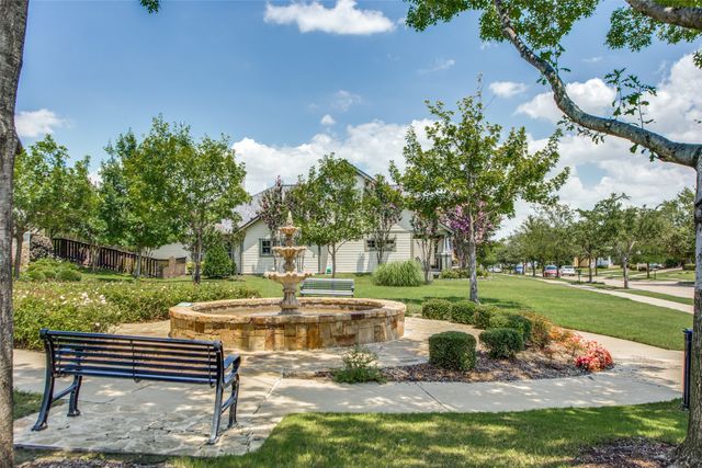6273 Parker Boulevard, North Richland Hills, TX 76180