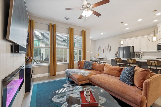 6273 Parker Boulevard, North Richland Hills, TX 76180