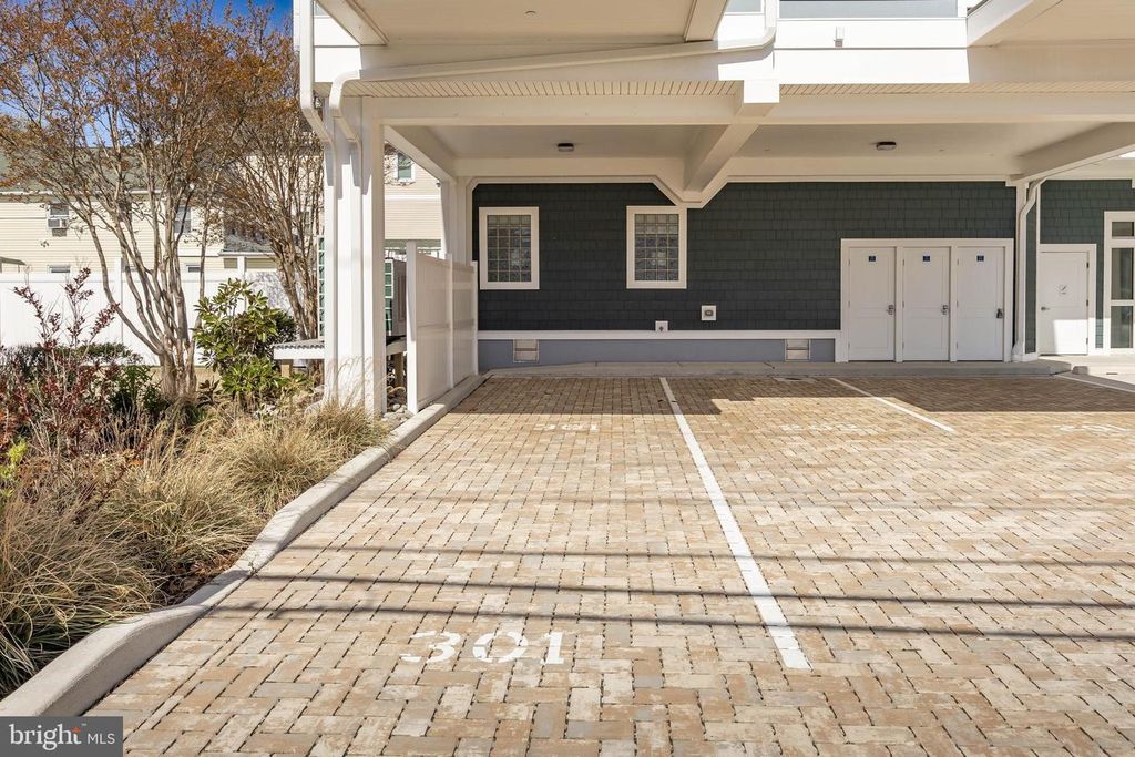 Image 25 of property listing at 1505 SAINT LOUIS AVE #301, Ocean City, MD 21842