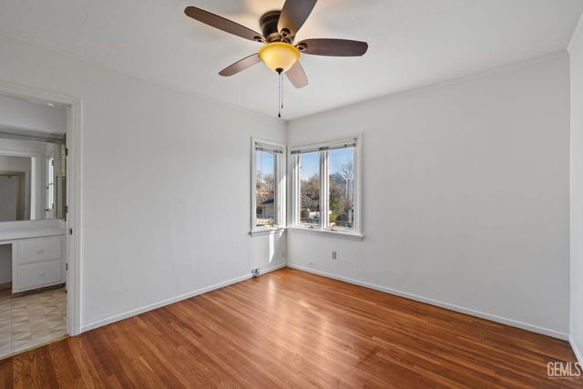 2600 21st Street, Bakersfield, CA 93301