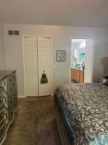 106 Carson Drive, Westland, MI 48185