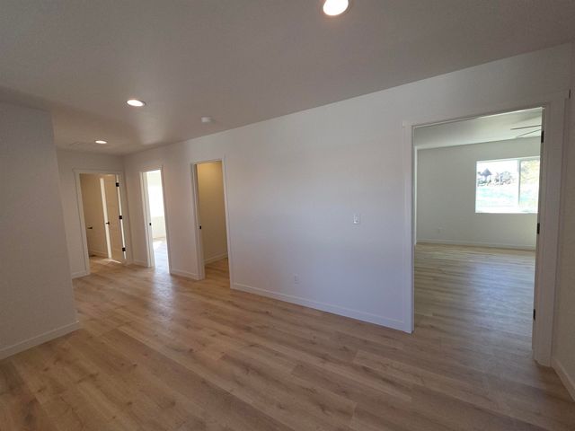 12708 E Desmet Ave, Spokane Valley, WA 99216