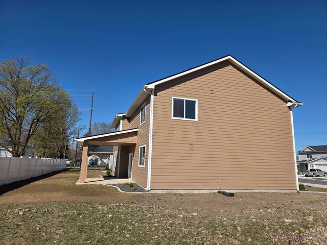 12708 E Desmet Ave, Spokane Valley, WA 99216