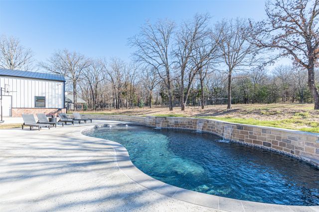 101 Lakeview Trail, Mabank, TX 75147