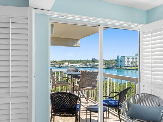 19925 GULF BOULEVARD 402, Indian Shores, FL 33785