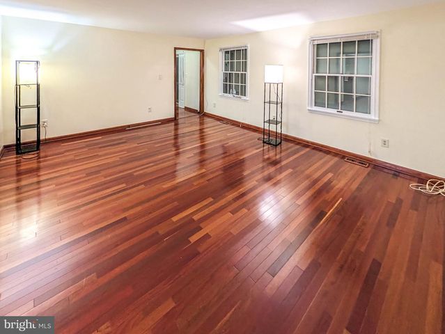 7220 KINDLER RD, Columbia, MD 21046