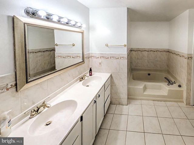 7220 KINDLER RD, Columbia, MD 21046