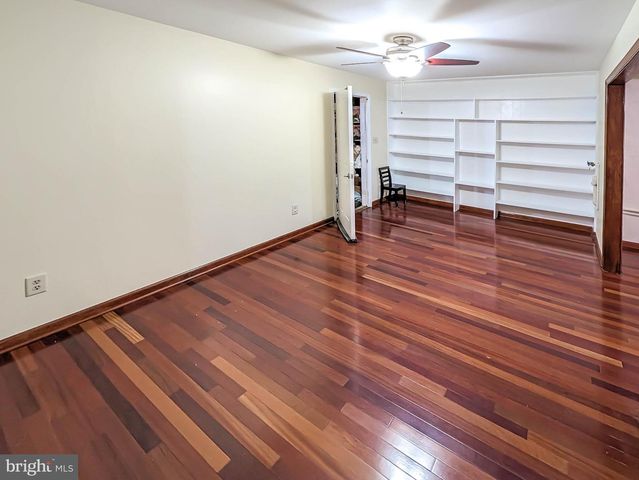 7220 KINDLER RD, Columbia, MD 21046