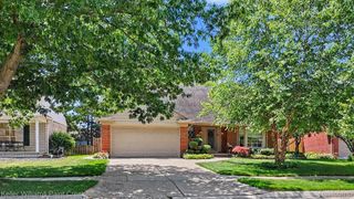 1437 Blairmoor Court, Grosse Pointe Woods, MI 48236