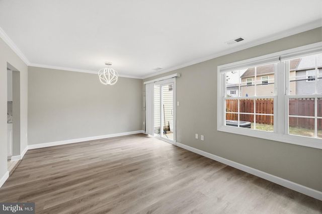 9053 SILVER MAPLE CT, Manassas, VA 20110